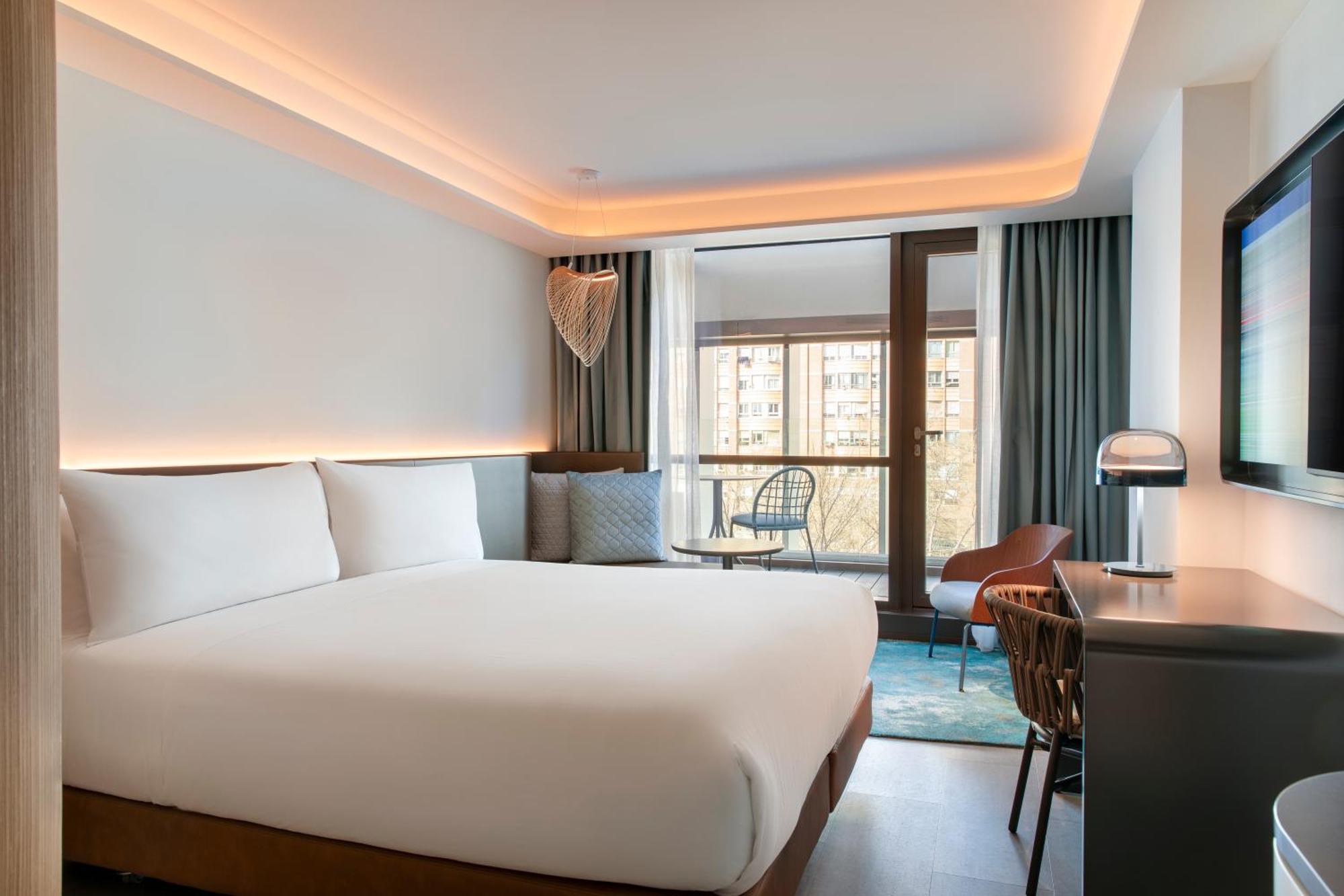 Labtwentytwo Barcelona, A Tribute Portfolio Hotel By Marriott Εξωτερικό φωτογραφία