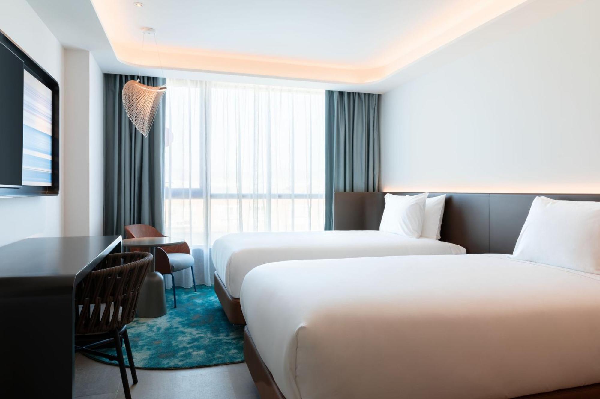 Labtwentytwo Barcelona, A Tribute Portfolio Hotel By Marriott Εξωτερικό φωτογραφία