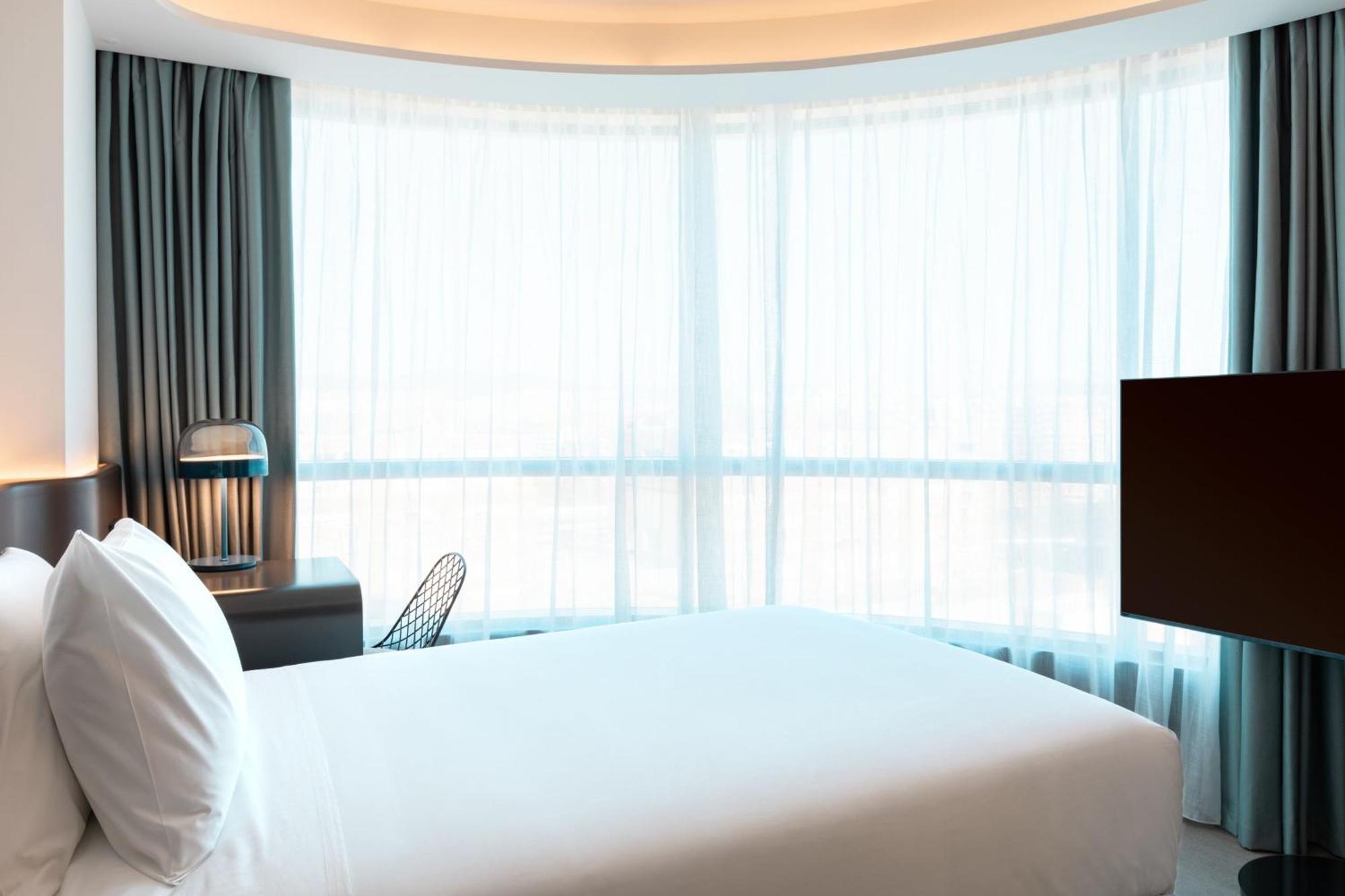 Labtwentytwo Barcelona, A Tribute Portfolio Hotel By Marriott Εξωτερικό φωτογραφία
