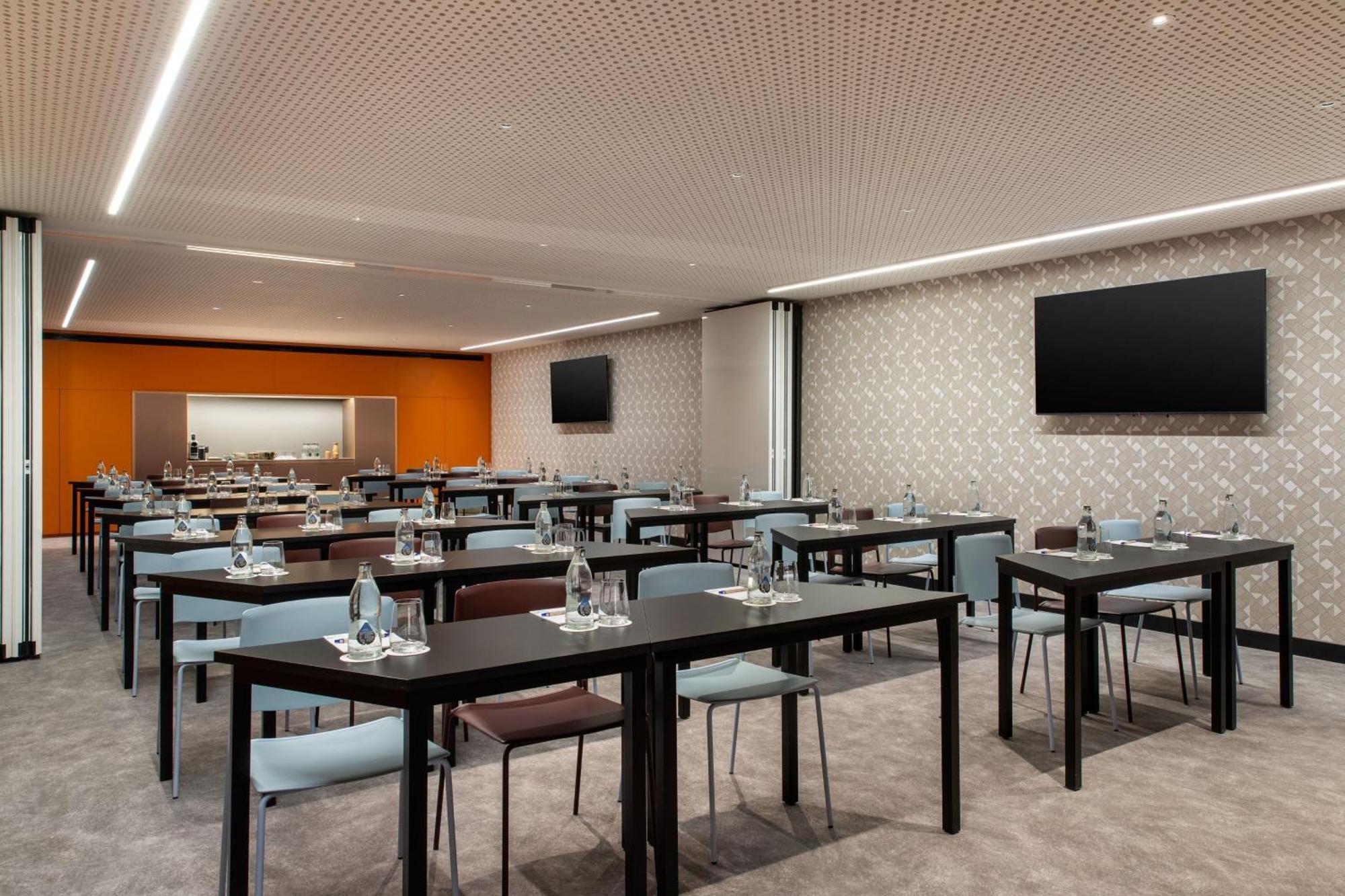 Labtwentytwo Barcelona, A Tribute Portfolio Hotel By Marriott Εξωτερικό φωτογραφία