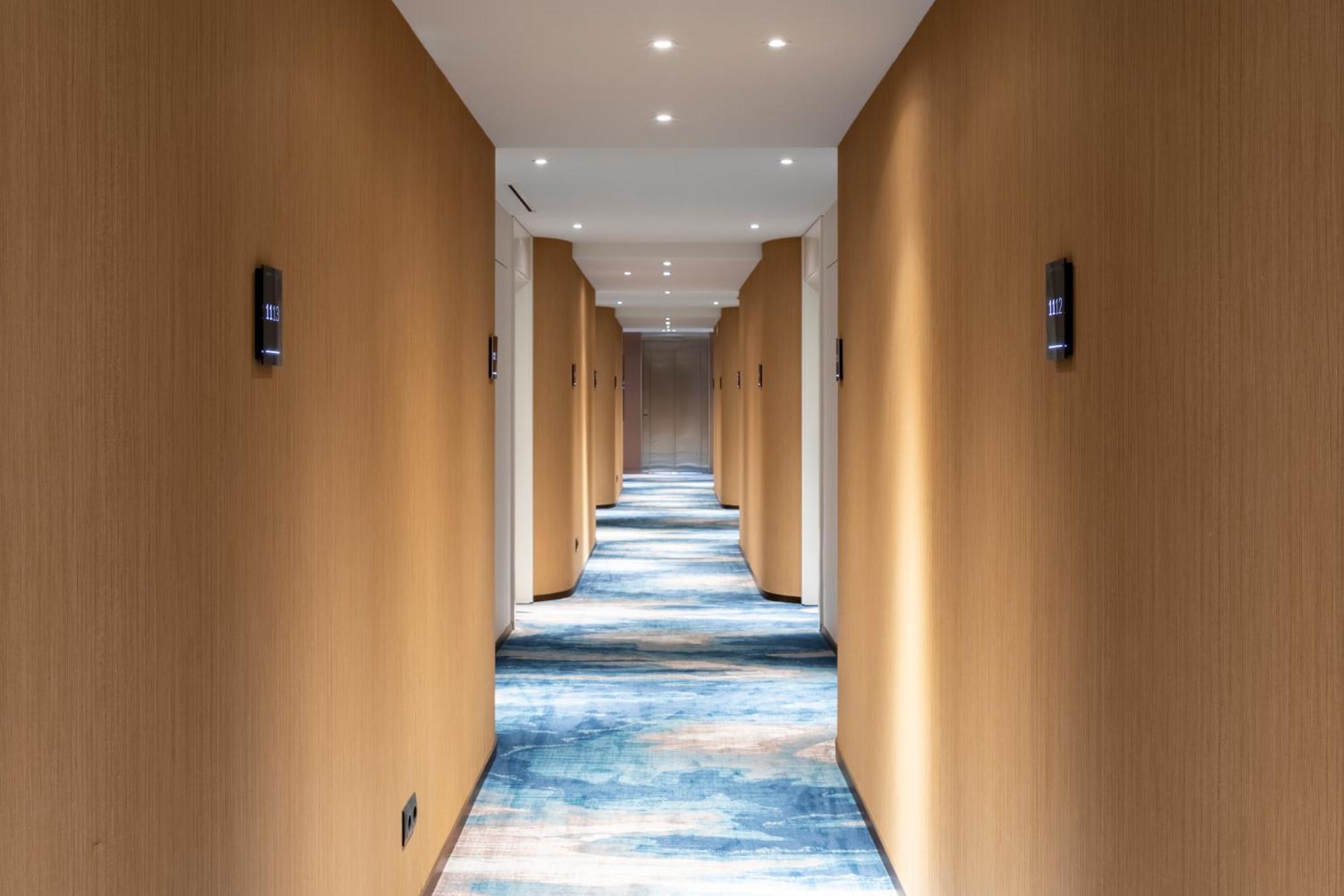 Labtwentytwo Barcelona, A Tribute Portfolio Hotel By Marriott Εξωτερικό φωτογραφία