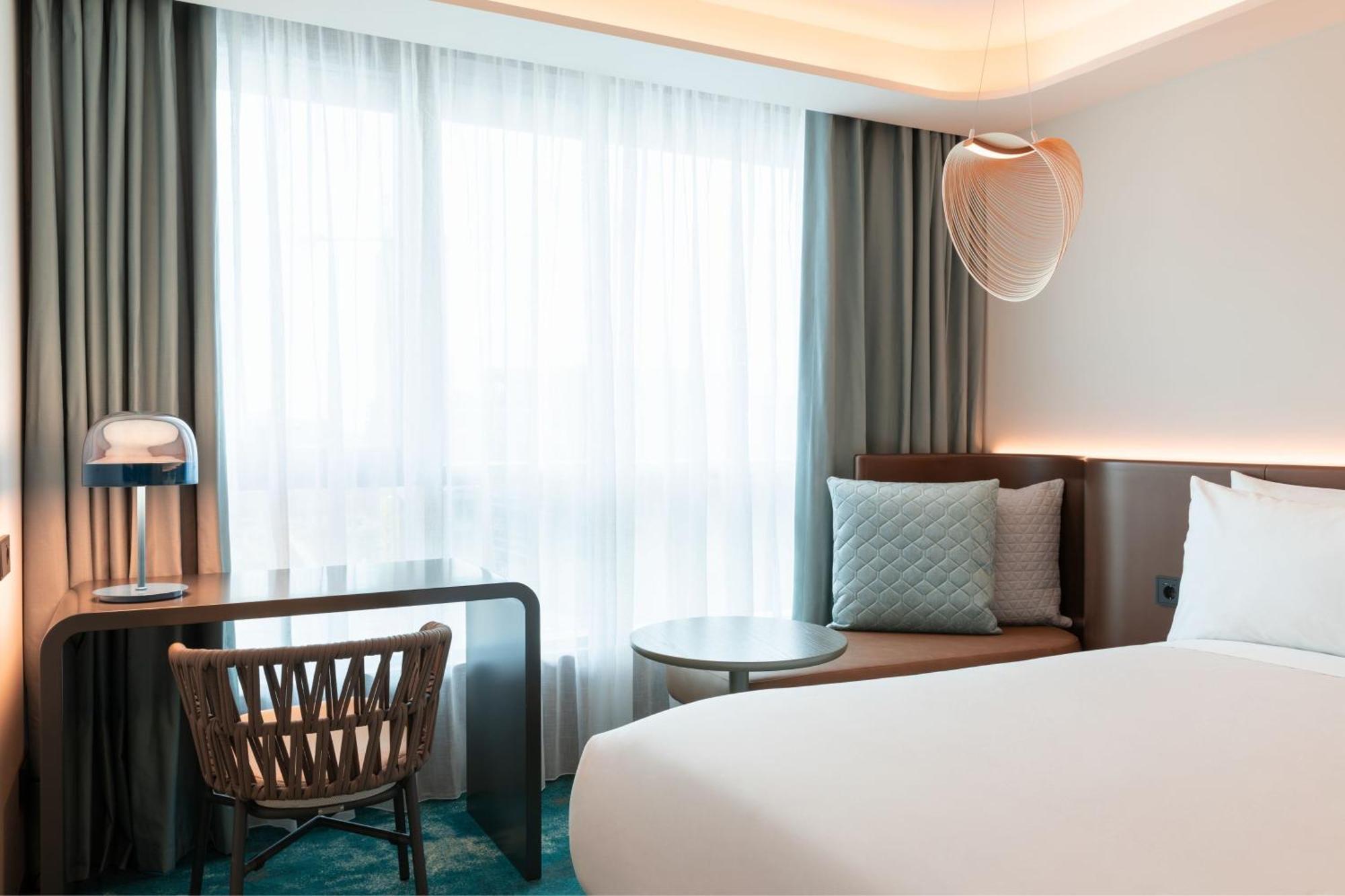 Labtwentytwo Barcelona, A Tribute Portfolio Hotel By Marriott Εξωτερικό φωτογραφία