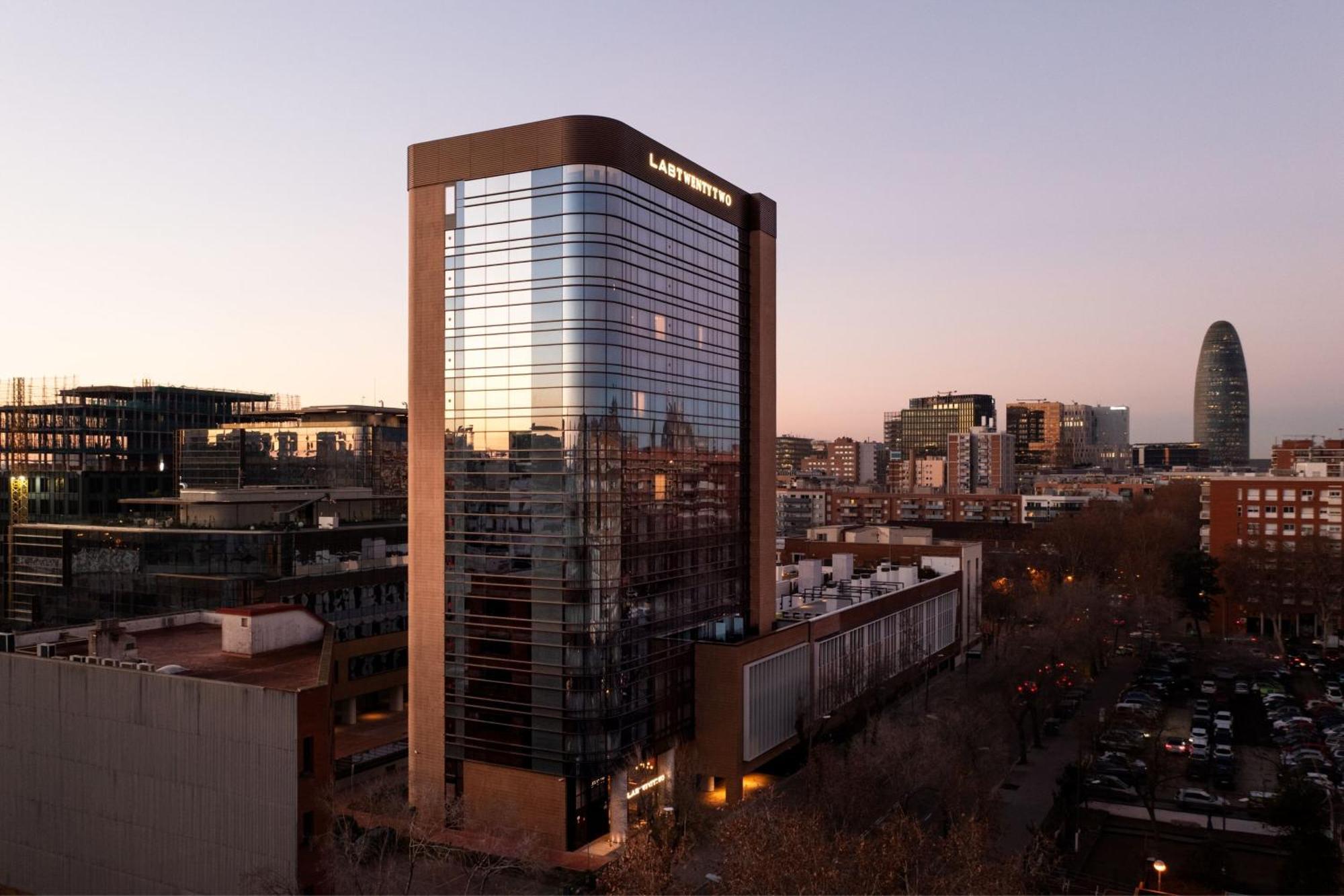 Labtwentytwo Barcelona, A Tribute Portfolio Hotel By Marriott Εξωτερικό φωτογραφία