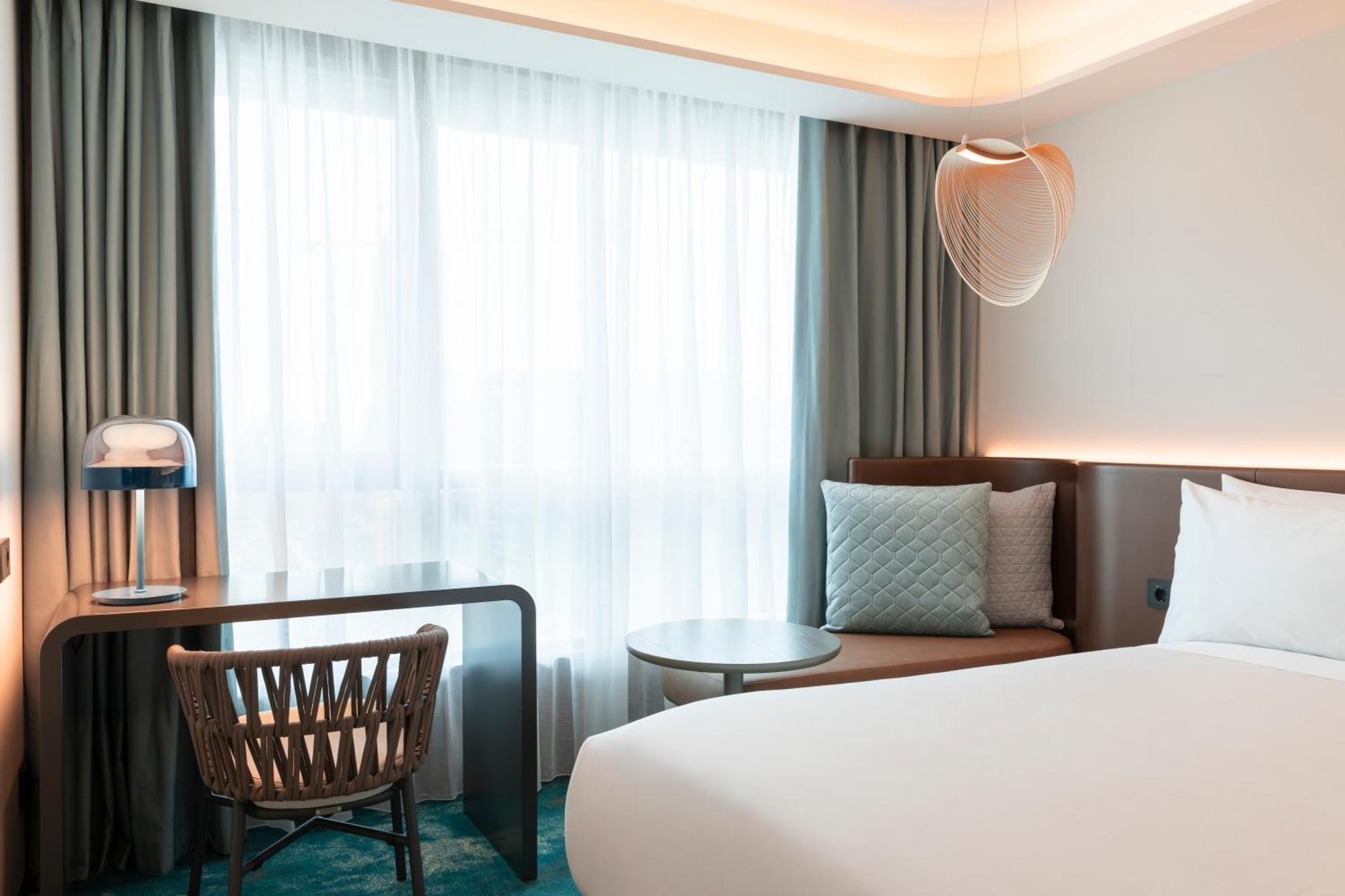 Labtwentytwo Barcelona, A Tribute Portfolio Hotel By Marriott Εξωτερικό φωτογραφία