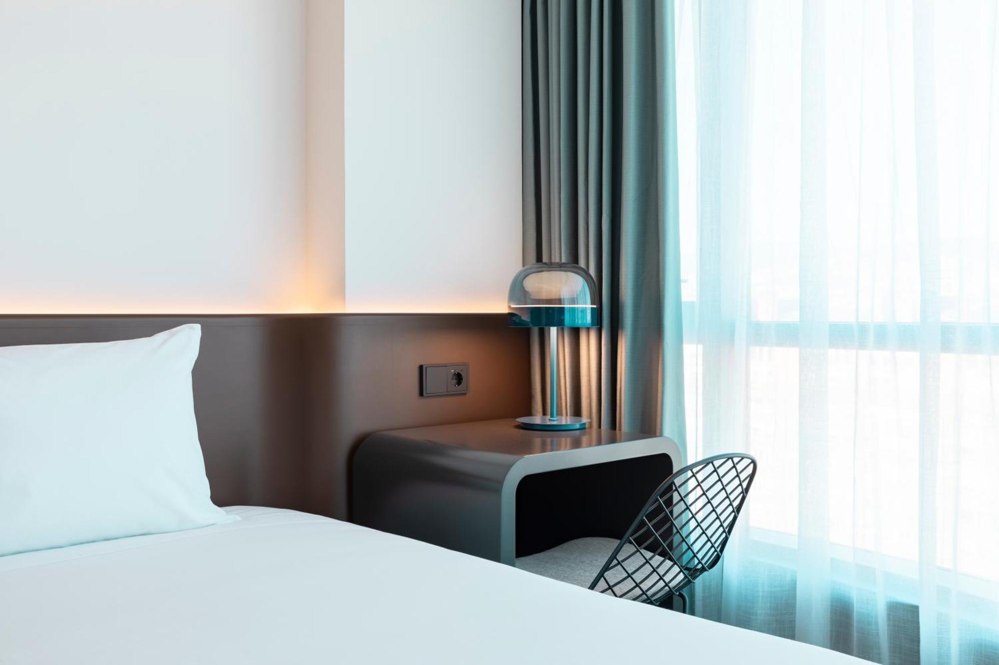 Labtwentytwo Barcelona, A Tribute Portfolio Hotel By Marriott Εξωτερικό φωτογραφία