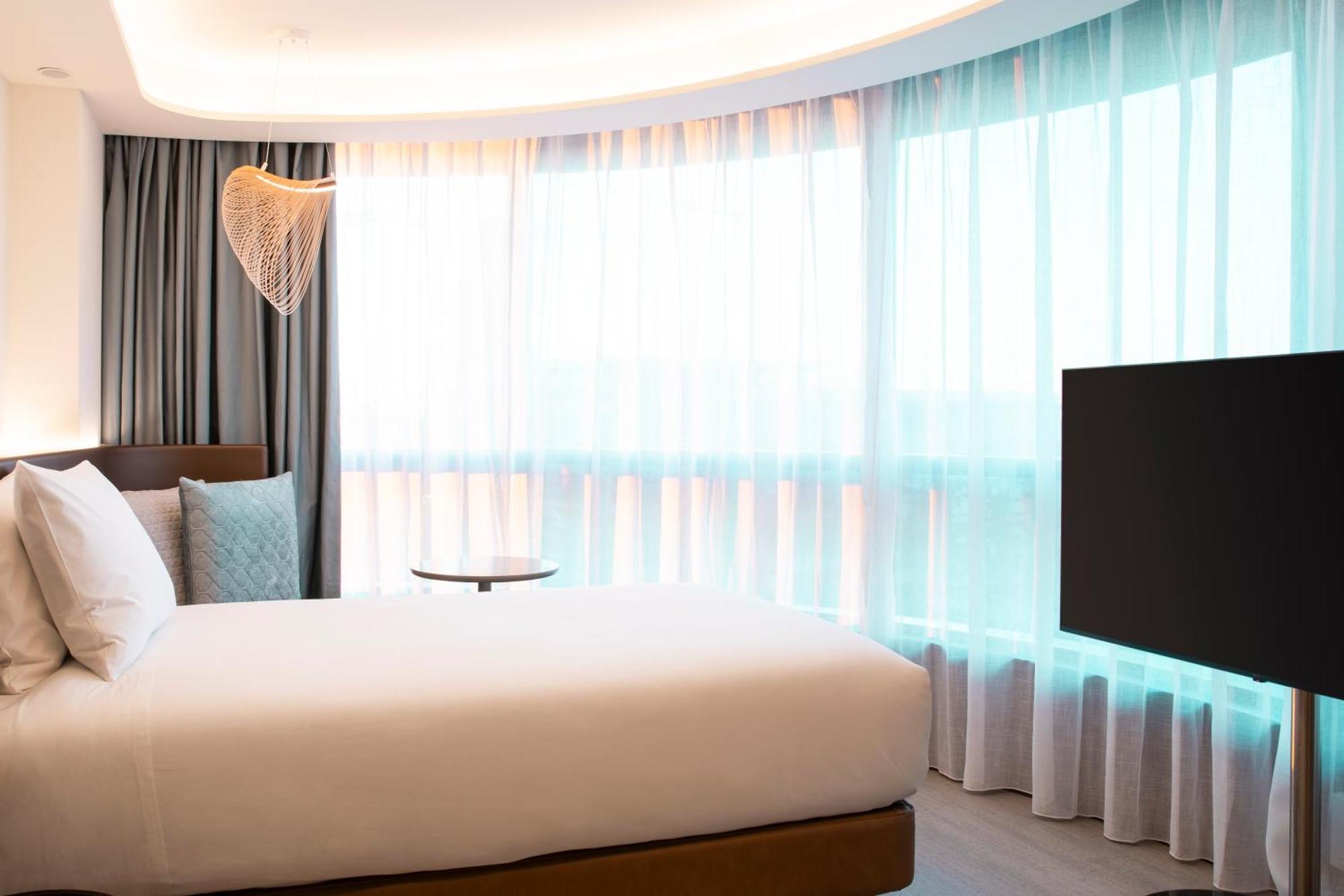 Labtwentytwo Barcelona, A Tribute Portfolio Hotel By Marriott Εξωτερικό φωτογραφία
